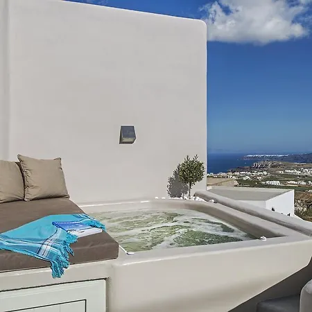 Terrace House * Pýrgos
